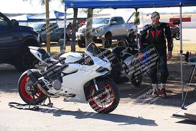 media/Sep-01-2024-Lets Ride (Sun) [[fd7c166674]]/Around the Pits/